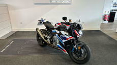 (23MY) BMW M1000 R